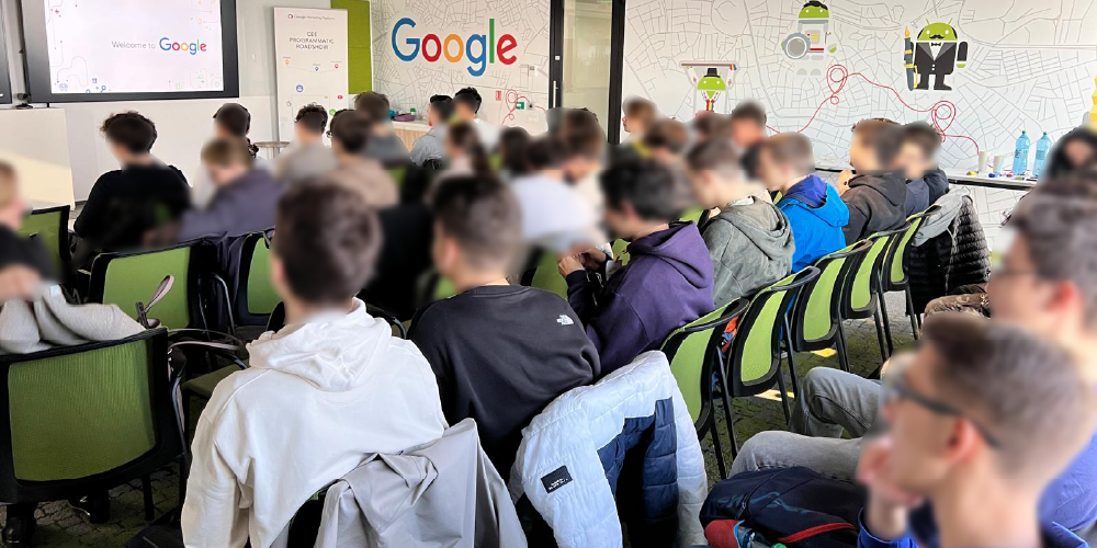 Workshop AI la sediul Google din București, cu ocazia EU Code Week